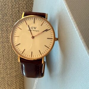 Daniel Wellington Watch — Brown Leather Strap with Gold Caseback